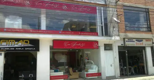 CASA AVENIDA 30 CASA AVENIDA 30